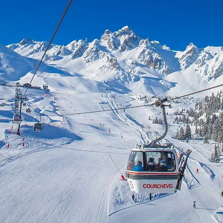 Apartment A La Tania - 4 Personnes, 25m², Balcon, Au Pied Des Pistes - Fr-1-182a-26 *